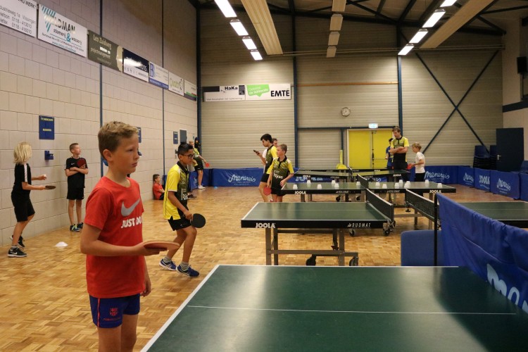 Pepernoten; tafeltennis; middelburg